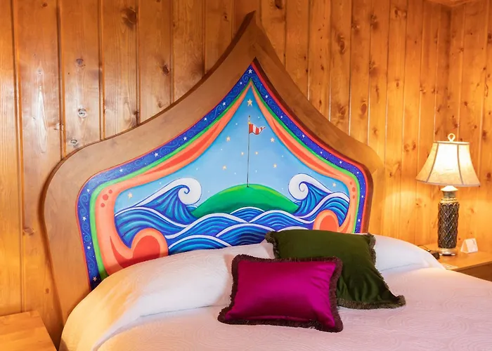 Mcmenamins Gearhart Hotel